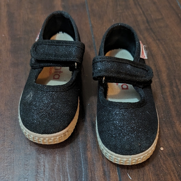 Cienta 21 EU shimmer black 🖤 - Picture 1 of 6